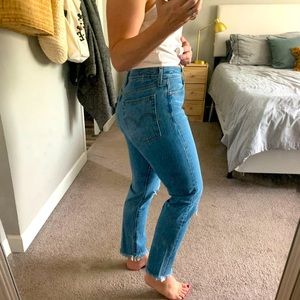 Levi’s Wedgie jean. Hardly worn, like new. Great quality from Levi’s store.